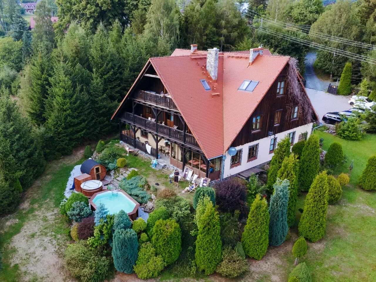 Fotografia architektury i wnętrz – sesje zdjęciowe mieszkań, domów, hoteli i pensjonatów